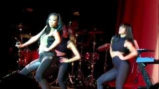 Brandy  Put It Down Live [upl. by Angelique214]