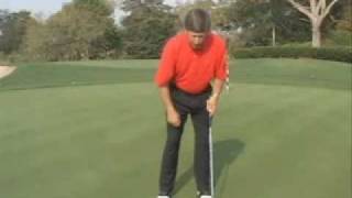 Golf Instruction  Proper Putting Stance  Lesson and Tips [upl. by Serafina]