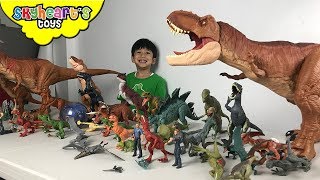 Jurassic World DINOSAUR TOYS  Skyheart plays with small dinosaurs for kids owen blue trex [upl. by Fennie]