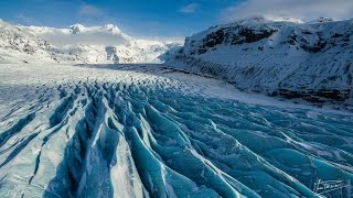 Flying above Svínafellsjökull Glacier [upl. by Edithe]