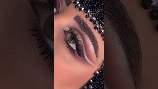 Cut caress eye look feed feedpost bridalmakeup lakmeacademy bride love [upl. by Rubi]