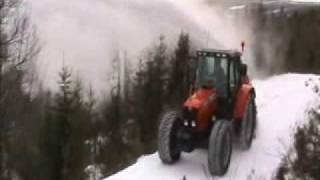 GLOBUS Snøfres GSF230 Snow Blower [upl. by Harberd]