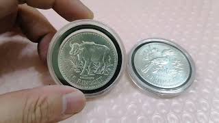 1976 Malaysia Conservation Rm15 amp Rm25 Enggang amp Seladang silver coins [upl. by Fredel]