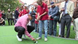 Martin Kaymer Putten bei quotGolf für allequot in München auf dem Marienhof [upl. by Negriv]