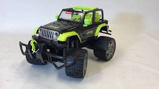 Carrera RC 162104  Jeep Wrangler Rubicon [upl. by Albarran441]