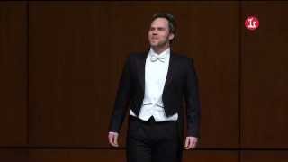 Andrew Owens sings Bella enamorada Zarzuela Prize  Francisco Viñas Competition [upl. by Elena]