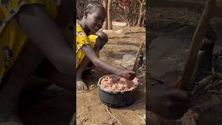 Nyangatom tribe Traditional food short ethiopia omovalley omoregiontours omoriver shortvideo [upl. by Leesa]