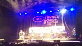 MTN iwacu muzika festival imusanze Bruce merody yerekanye itandukaniro rye nabandi bahanzi 😄😃😄 [upl. by Jed]