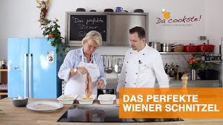 Das perfekte Schnitzel  Wiener Schnitzel braten [upl. by Arica759]