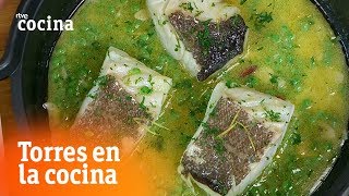 Cómo hacer bacalao al pil pil  Torres en la Cocina  RTVE Cocina [upl. by Skerl353]