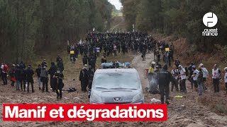 Manifestation antiLGV dans le SudGironde  dégradation dun véhicule de la gendarmerie [upl. by Holmen2]