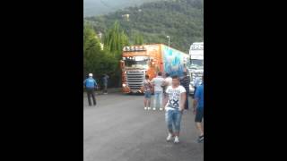 Larrivo della sirenetta al weekend truck [upl. by Ynad]