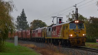 KiwiRail Trains through the Central North Island [upl. by Boleslaw297]