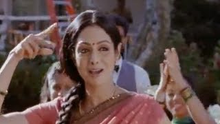 Ummachchi Ummachchi Full Song  English Vinglish [upl. by Suivatal667]