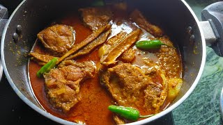 Fish curry with dried mango and potato Chatpati fish curry khatti fish curry Fish curry recipe [upl. by Harlen362]