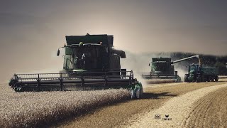 » Weizen dreschen║ 2x John Deere T660i ║ Agriculture Germanyy ║ GOPROPHANTOM « [upl. by Arekat]