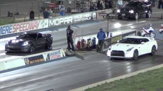 Corvette ZR1 vs Nissan GTR Drag Race [upl. by Nwadrebma440]