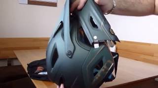 Giro Switchblade MIPS Helm [upl. by Adikam]