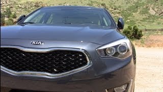 2014 KIA Cadenza Mile High 060 MPH Performance Review [upl. by Daisey]