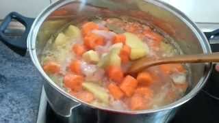 Como hacer pure de ZANAHORIA con PATATAS y PECHUGA de Pollo 2015 [upl. by Goldshlag]