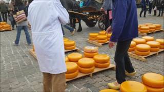 Kaasmarkt Gouda [upl. by Howund]