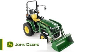 Trattore compatto John Deere 3038E [upl. by Mcripley]