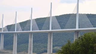 Viaduc de Millau [upl. by Golding]