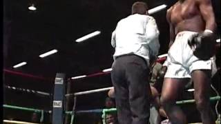 Mele Mel vs Willie D BOXING MATCH CLASSIC [upl. by Torey]