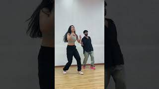 Katchi sera song shazebsheikhchoreography [upl. by Itnuahsa932]