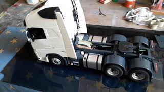 MINIATURA VOLVO FH 540 [upl. by Brader]