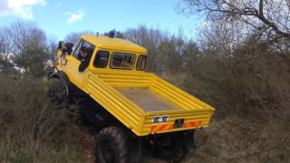 Unimog 406 BT  1976  Boite 24 Vitesses  6 Cylindres Diesel 57L [upl. by Elleda450]