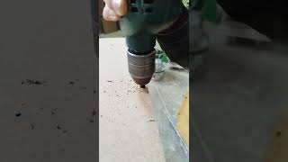 Taladro guia para meter tirafondo en madera carpintero diy carpinteria [upl. by Indihar]