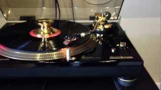 TECHNICS SL 1200 LTD GOLD [upl. by Martel]