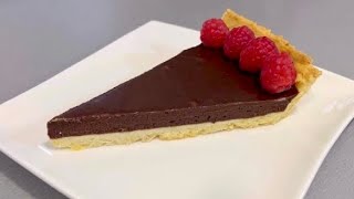 Tarta cu crema de ciocolata ReteteDelicioase [upl. by Refanej469]