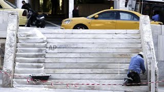 Grécia adota semana de trabalho de seis dias a partir desta segundafeira [upl. by Kenrick]