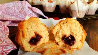 Como hacer Magdalenas rellenas con Mermelada  Muffins  CUKit [upl. by Niryt65]