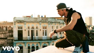 Enrique Iglesias  SUBEME LA RADIO Official Video ft Descemer Bueno Zion amp Lennox [upl. by Timi788]