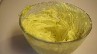 DIY WHIPPED SHEA BUTTER CREME RECIPE  FOR NATURAL HAIR  SKIN [upl. by Piwowar]