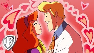 ScoobyDoo em Português  Portugal  A História de Amor de Fred e Daphne  WB Kids [upl. by Karna]