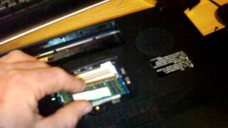 HOW TO REMOVE AND REPLACE A TOSHIBA SATELLITE RAM MEMORY [upl. by Donahoe]