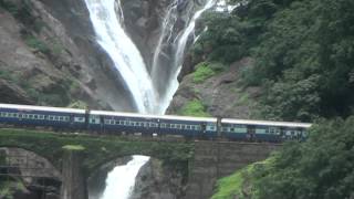 Amaravathi Express Passing Dudhsagar Water Falls [upl. by Ilsel]