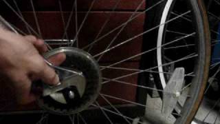 How to remove a bicycle freewheel  Build a Single Speed [upl. by Wershba]