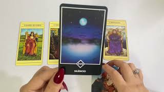 COMO ELEA ESTÁ EM RELAÇÃO A MIM HOJE  Tarot responde [upl. by Milford119]