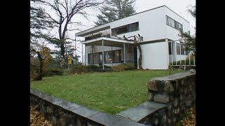 Bob Vila tours the Gropius House 1985 [upl. by Ad]