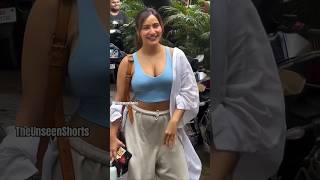 Beuty with jokes Neha Sharma in comedynightwithkapil comedy 🤣🤣 [upl. by Nnaeel]