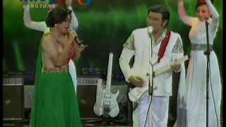 MERAYU Soneta  Duet Rhoma Irama ft Ike Nurjanah [upl. by Lleze459]