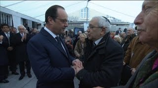 Hollande rend hommage aux victimes de la Shoah [upl. by Arima]