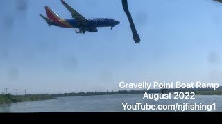 Gravelly Point boat ramp to watch plane landing at Reagan national airport in Washington DC [upl. by Felicle401]