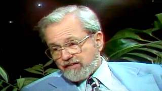 Dr Hynek Tells The Truth About The UFO Blue Book Project [upl. by Lindo]