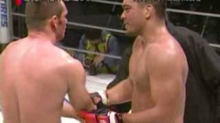 UFC LHW Champion Lyoto Machida using the straight left karate punch on Rich Franklin part 2 [upl. by Edna]